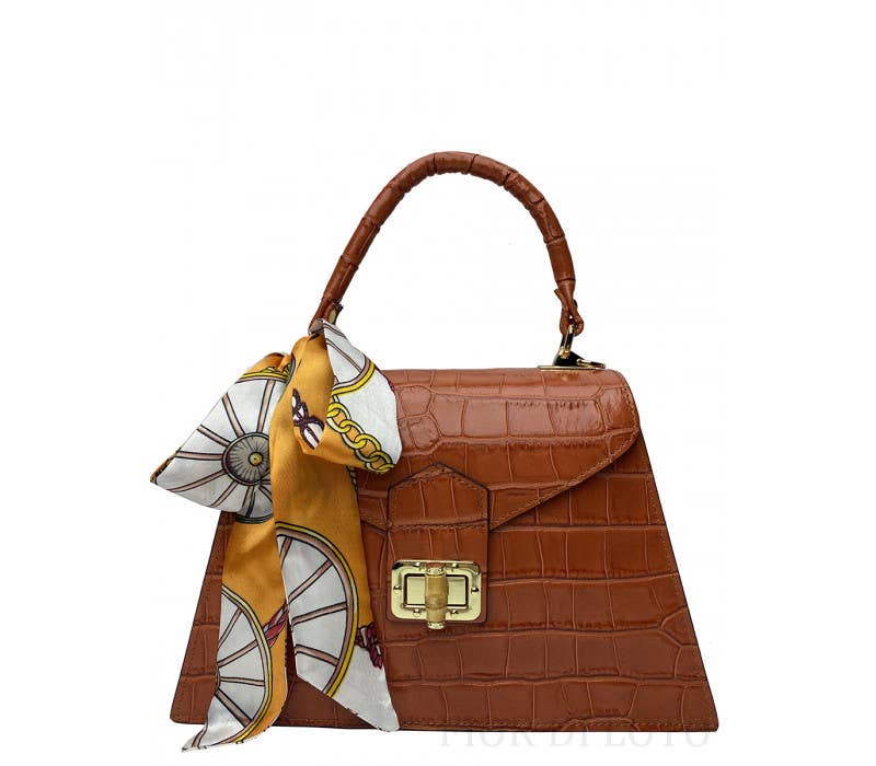 Borsa in pelle italiana con foulard