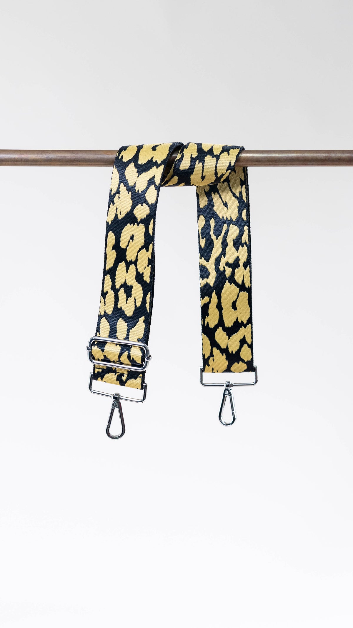 Cinturino leopardato regolabile