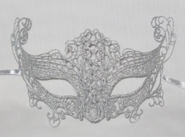 Silver Macrame Venetian Masquerade Mask | Made in Venice
