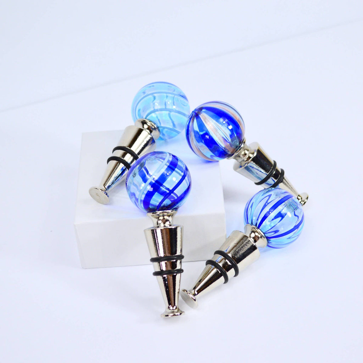 Murano Glass Wine Stoppers, Filigrana | Made in Veneto