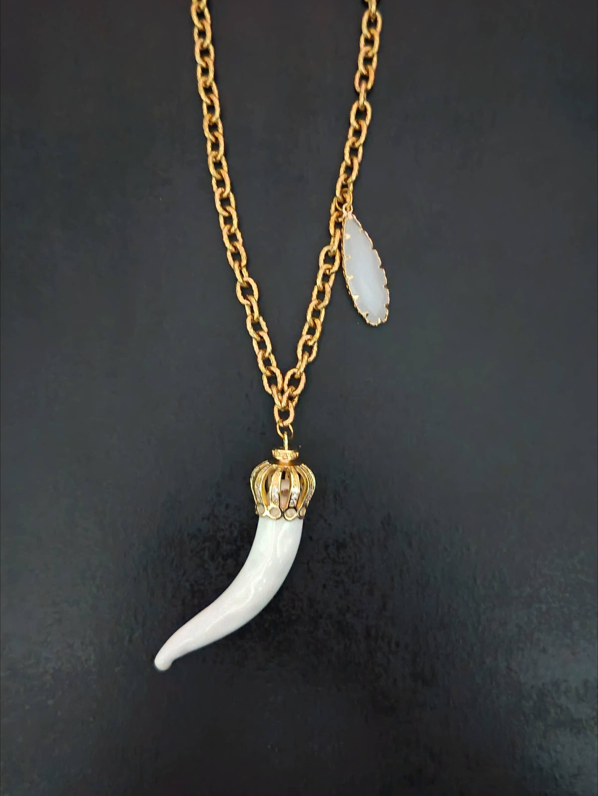 Women's ceramic horn necklaces Red | Made in Lazio
