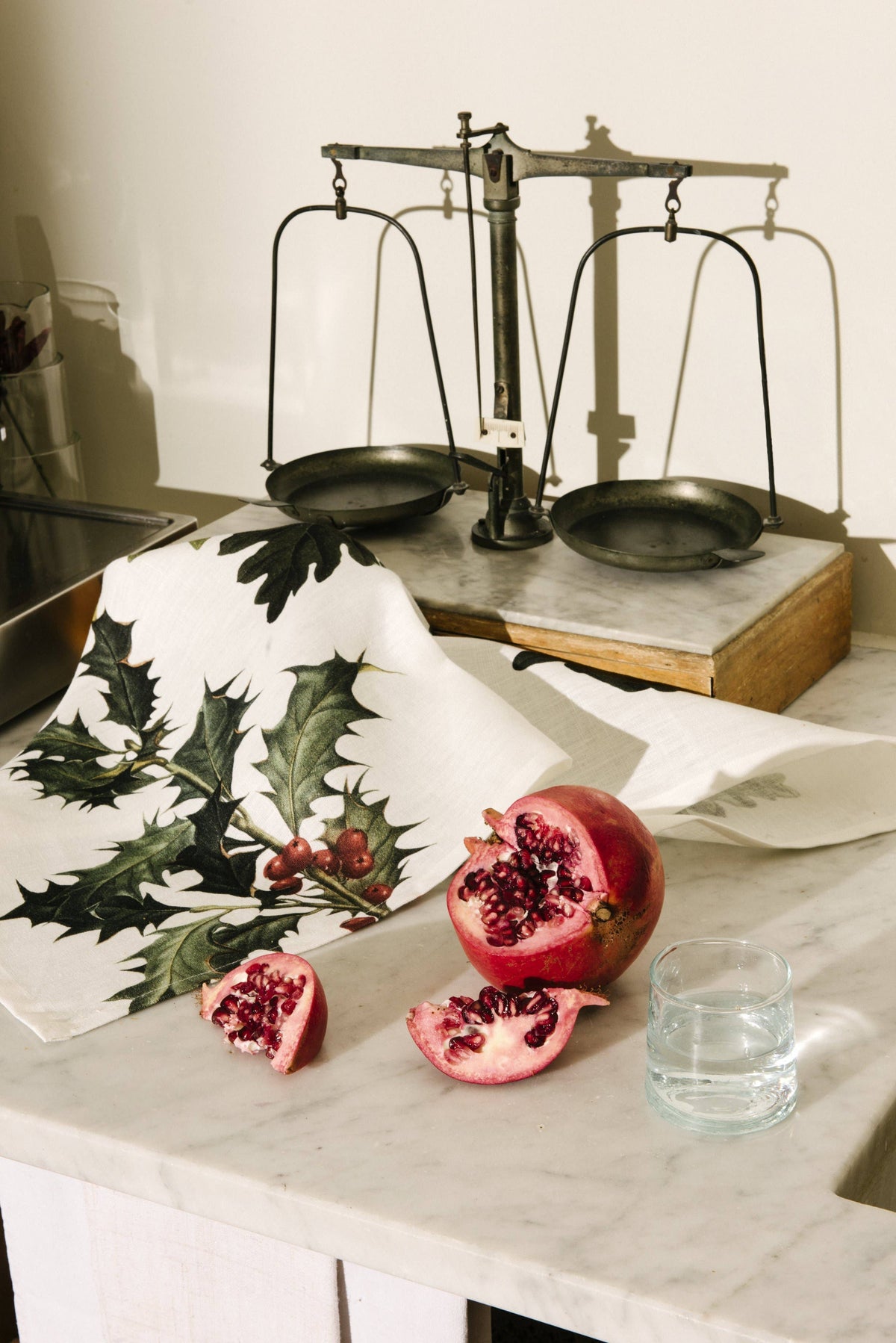 Ilex Linen Christmas Kitchen Towel