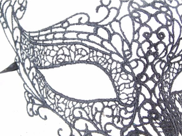 Black Shiny Macrame Venetian Masquerade Mask | Made in Venice