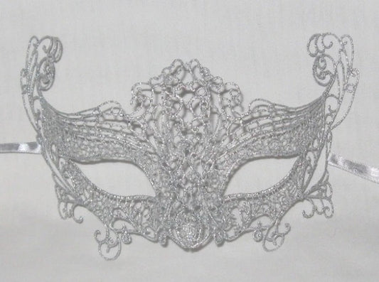 White Macrame Venetian Masquerade Mask | Made in Venice