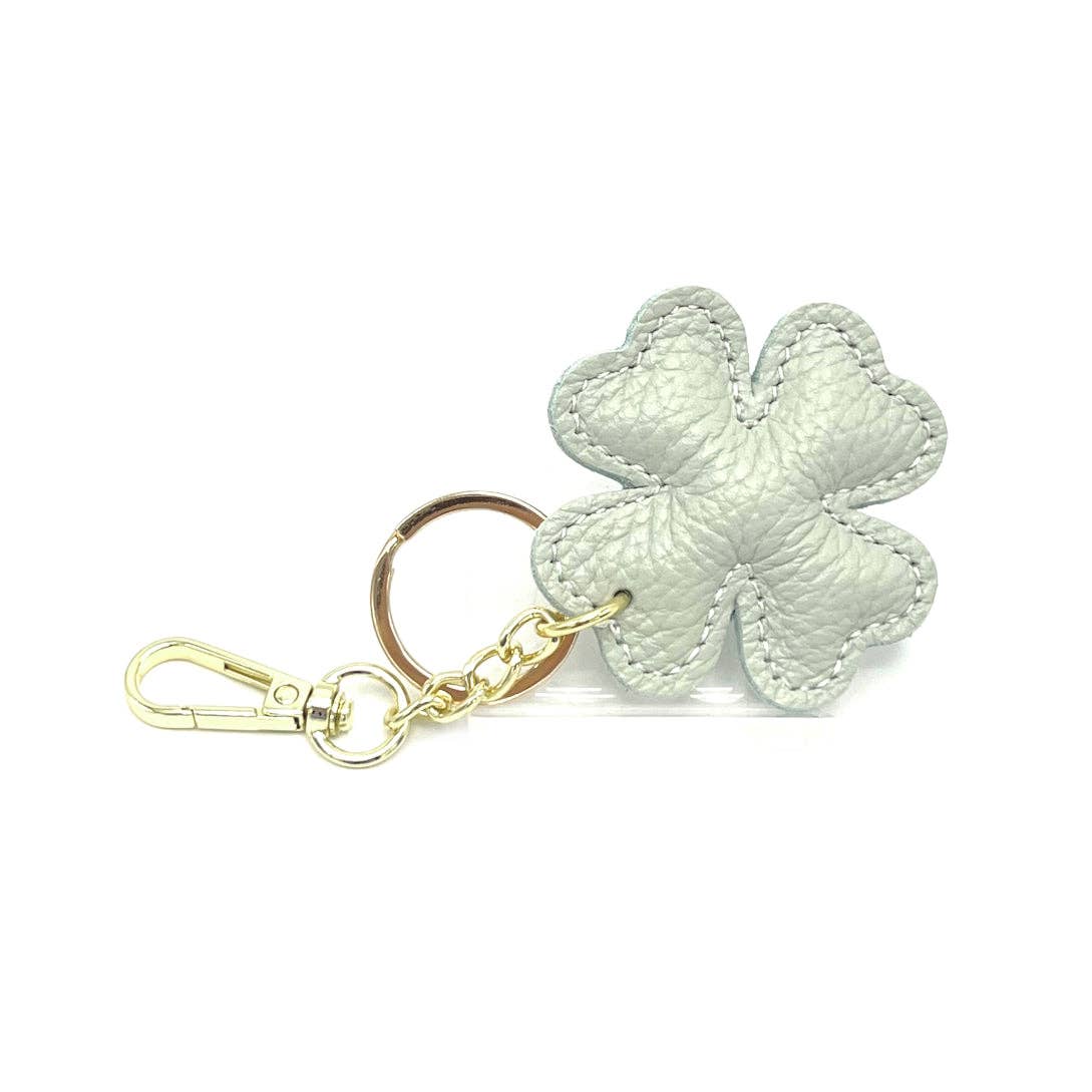 Genuine leather key chain, Lucky leaf, art. PO04 | Made in Italy