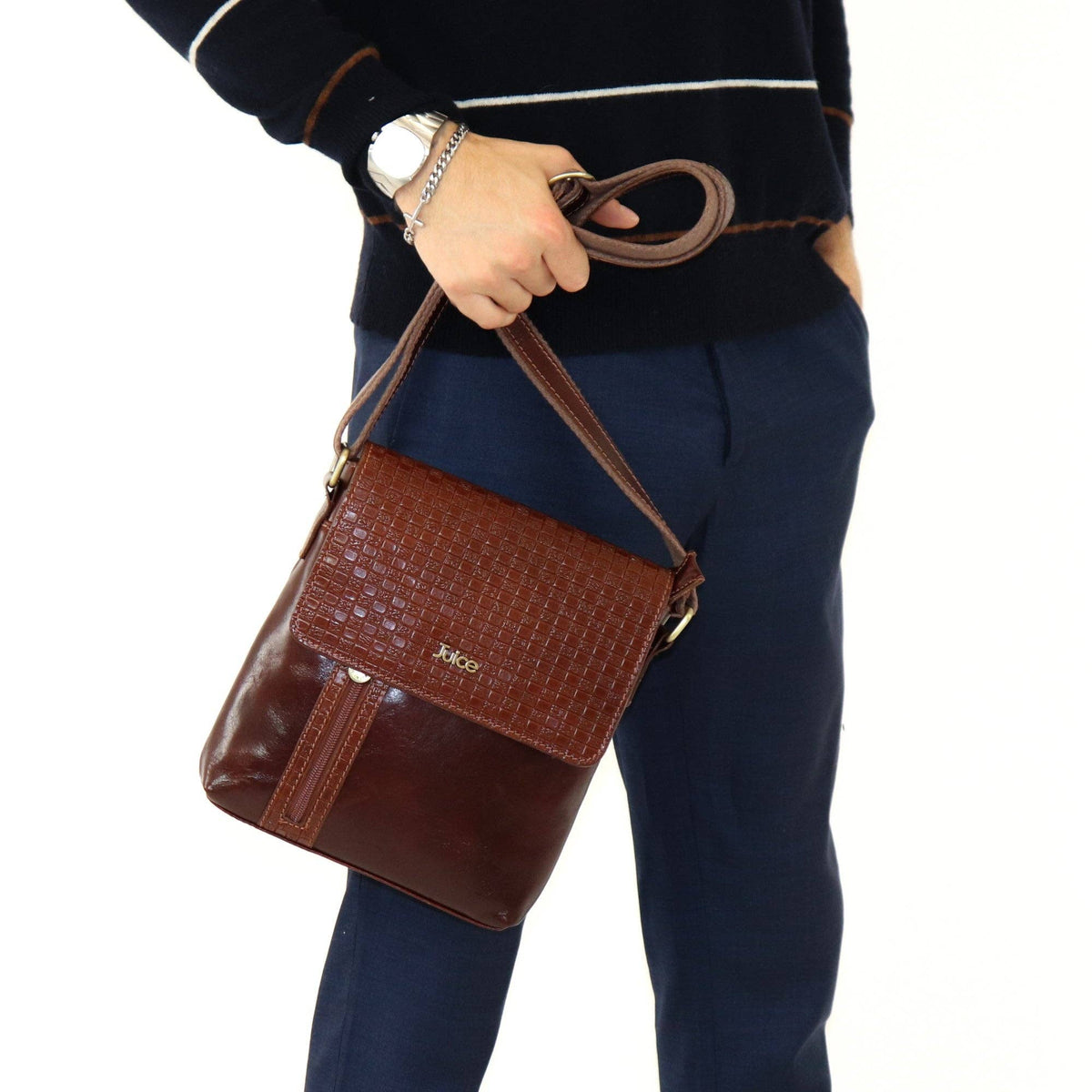 Hand buffered leather shoulder bag | Made in Italy