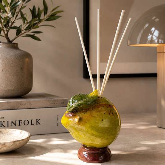 Italian Ceramic Pear Reed Diffuser 3.1" - Capodimonte | Made in Campania