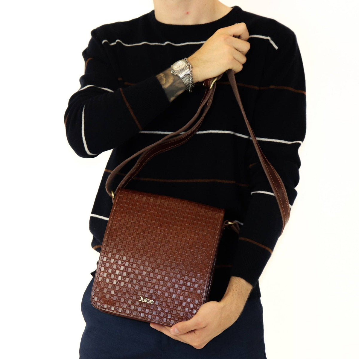 Hand buffered leather crossbody shoulder bag | Made in Italy
